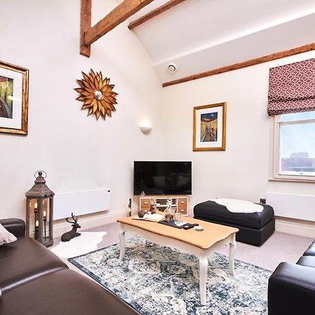 The Magical Gem Of York - Sleeps 7 Apartment Exterior photo